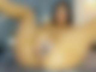 Live cam show with CarolinaSantana - Athletic Cum on CSO-WL