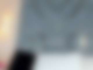 Live cam show with CarolinaSantana - College Brown Hair on Gym Cam Girls