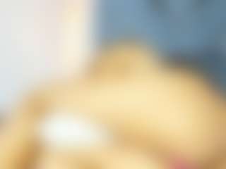 Live cam show with CarolinaSantana - Ahegao on crypto-cams