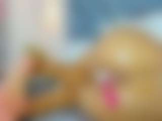 Live cam show with CarolinaSantana - Big Tits Brown Hair on Camsoda Late Night