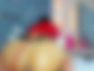 Live cam show with CarolinaSantana - Brown Eyes Big Tits on sexylive.show