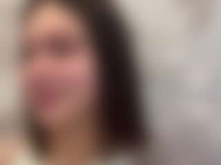 DonettaChochrek's Live Sex Cam Show