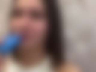 DonettaChochrek's Live Sex Cam Show