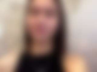 Live cam show with DonettaChochrek - Pornstar Public on Camming Site