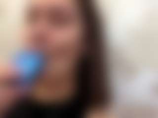 Live cam show with DonettaChochrek - Public Lovense on Nude Live Now