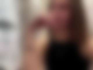 DonettaChochrek's Live Sex Cam Show