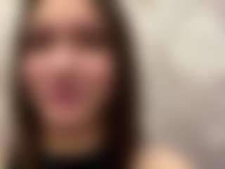 DonettaChochrek's Live Sex Cam Show