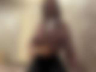 DonettaChochrek's Live Sex Cam Show