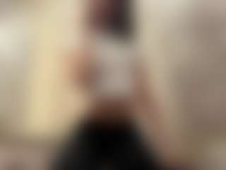 DonettaChochrek's Live Sex Cam Show