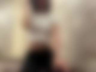 DonettaChochrek's Live Sex Cam Show