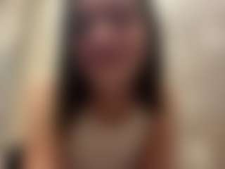 DonettaChochrek's Live Sex Cam Show