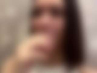DonettaChochrek's Live Sex Cam Show