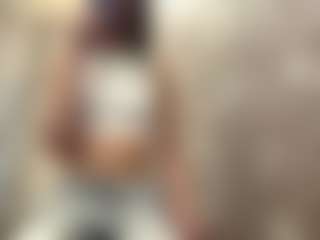 DonettaChochrek's Live Sex Cam Show