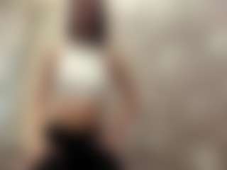 DonettaChochrek's Live Sex Cam Show