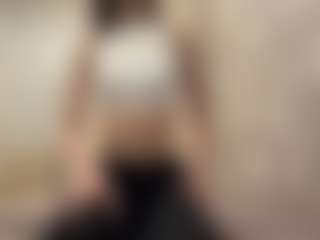 DonettaChochrek's Live Sex Cam Show