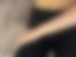 DonettaChochrek's Live Sex Cam Show