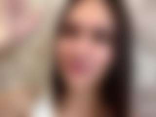 Live cam show with DonettaChochrek - Dildo Brown Hair on Dolls Live
