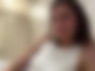 Live cam show with DonettaChochrek - Smoking on Camsoda