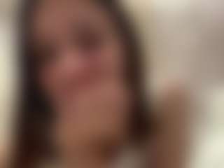 Live cam show with DonettaChochrek - Erotic Dance on madthumbs