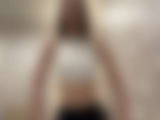 DonettaChochrek's Live Sex Cam Show