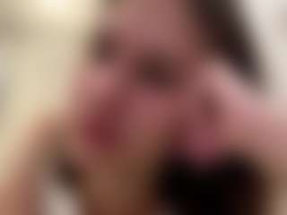 DonettaChochrek's Live Sex Cam Show