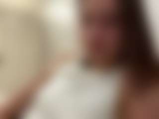 Live cam show with DonettaChochrek - College on Camsoda