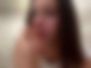 DonettaChochrek's Live Sex Cam Show