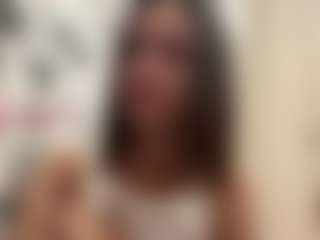Live cam show with DonettaChochrek - Skinny on CamwithHer