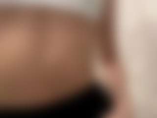 Live cam show with DonettaChochrek - Smoking on Uber Horny