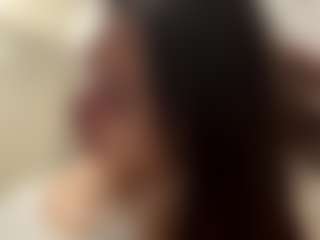 Live cam show with DonettaChochrek - Pov on madthumbs