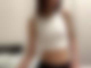 Live cam show with DonettaChochrek - Genital Piercings on Camsoda