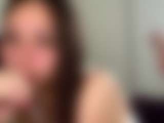 Live cam show with DonettaChochrek - Brown Hair Petite on Camsoda