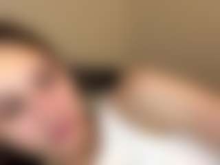 DonettaChochrek's Live Sex Cam Show
