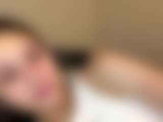 DonettaChochrek's Live Sex Cam Show