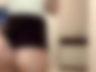 Live cam show with DonettaChochrek - Full Nudity on Camsoda