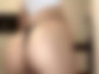 Live cam show with DonettaChochrek - Genital Piercings on CamClone