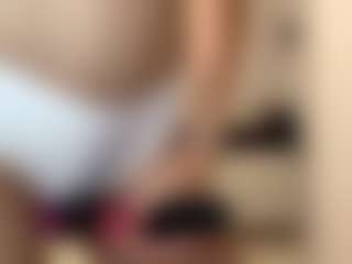 DonettaChochrek's Live Sex Cam Show