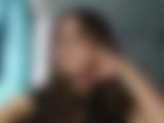 Live cam show with Regina - Average on liverealitysex.com