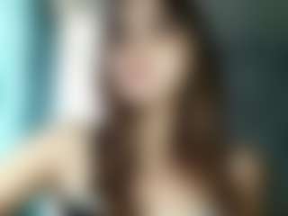 Live cam show with Regina - Public on slutload