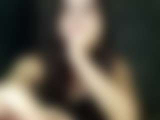 Live cam show with Regina - Brown Hair Teen (18+) on Nude Chat * 1 On 1 Webcam Sex * Live Cam Show