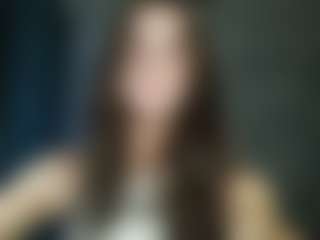 Live cam show with Regina - College Brown Hair on Camsoda