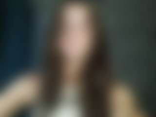 Live cam show with Regina - College Brown Hair on Camsoda