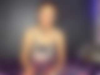 IoneBeyene's Live Sex Cam Show