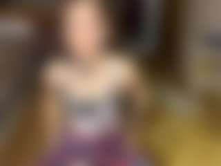 IoneBeyene's Live Sex Cam Show