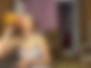 Live cam show with IoneBeyene - Tattoos on Hubzter Live