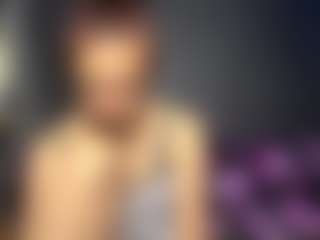 IoneBeyene's Live Sex Cam Show