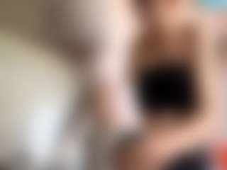 Mia's Live Sex Cam Show