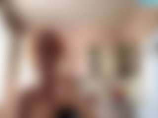 Mia's Live Sex Cam Show