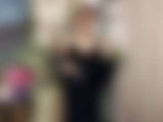 LeoraOkins's Live Sex Cam Show