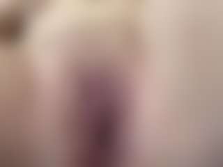 Live cam show with LoriannPospishil - Middle Aged on CamSextacy